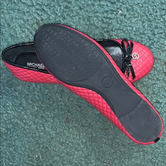 Red and Black Michael Kors flats - Picture 3 of 3